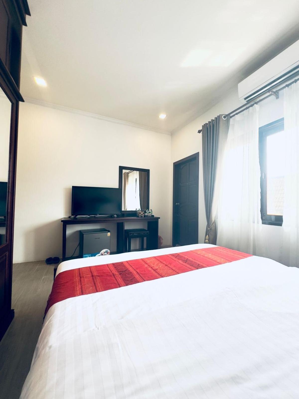 A P S Moutain View Hotel 방 비엥 외부 사진