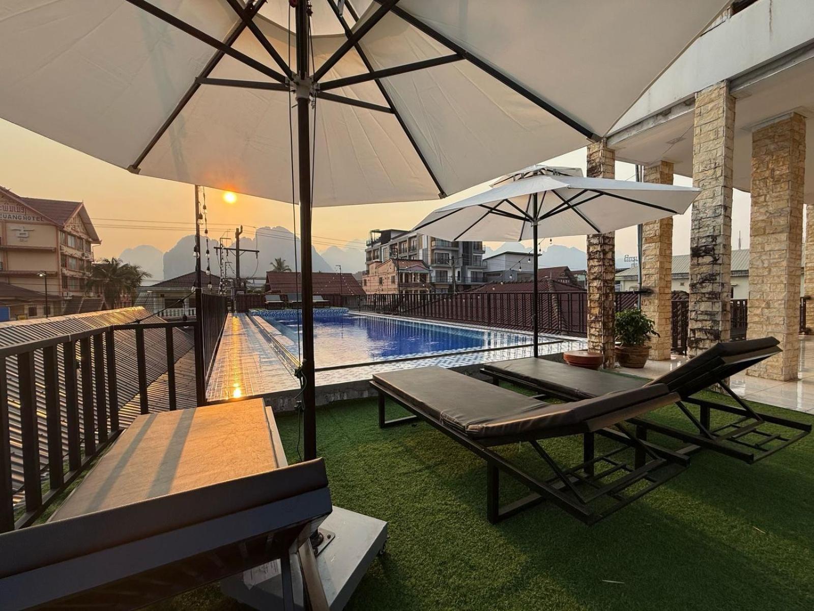 A P S Moutain View Hotel 방 비엥 외부 사진